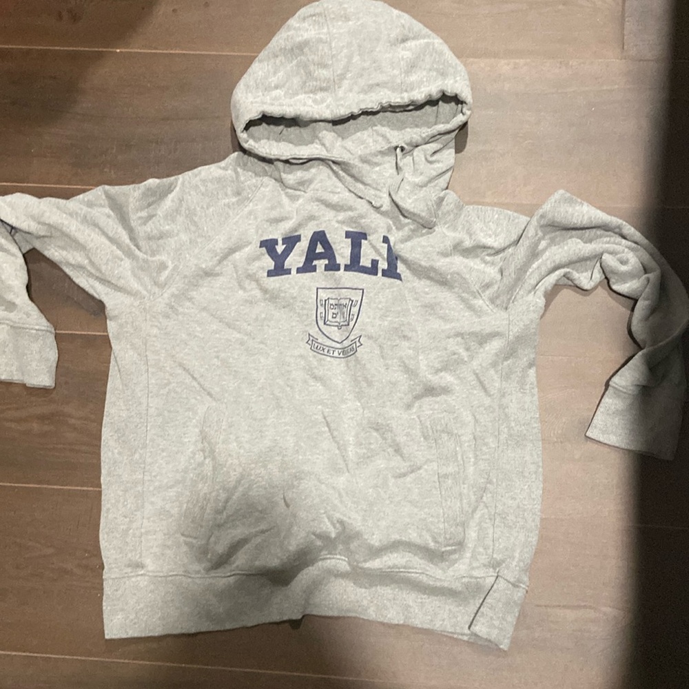 Gray Yale sweatshirt, Men’s small but fits like women’s medium/large